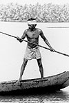 kerala-backwaters-canoe-v-T